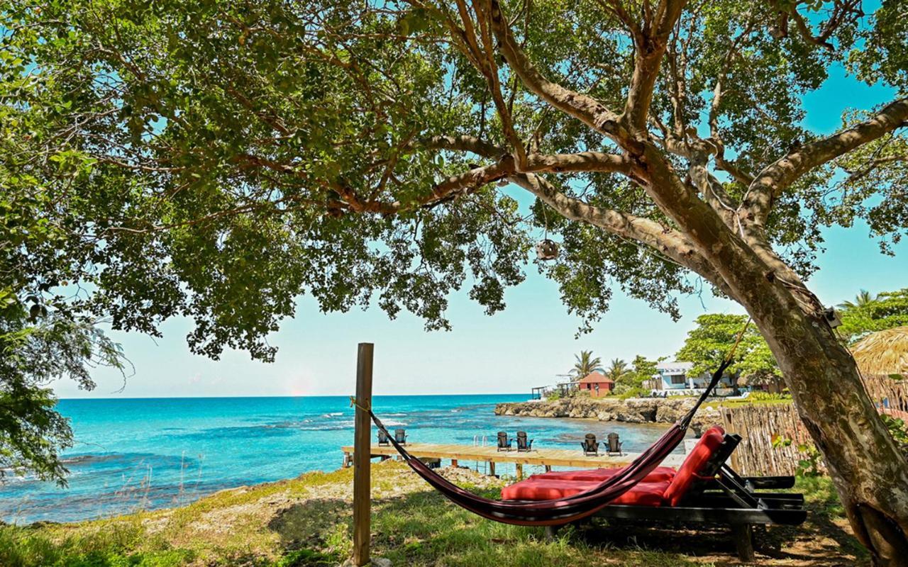 Jakes Hotel Treasure Beach Esterno foto