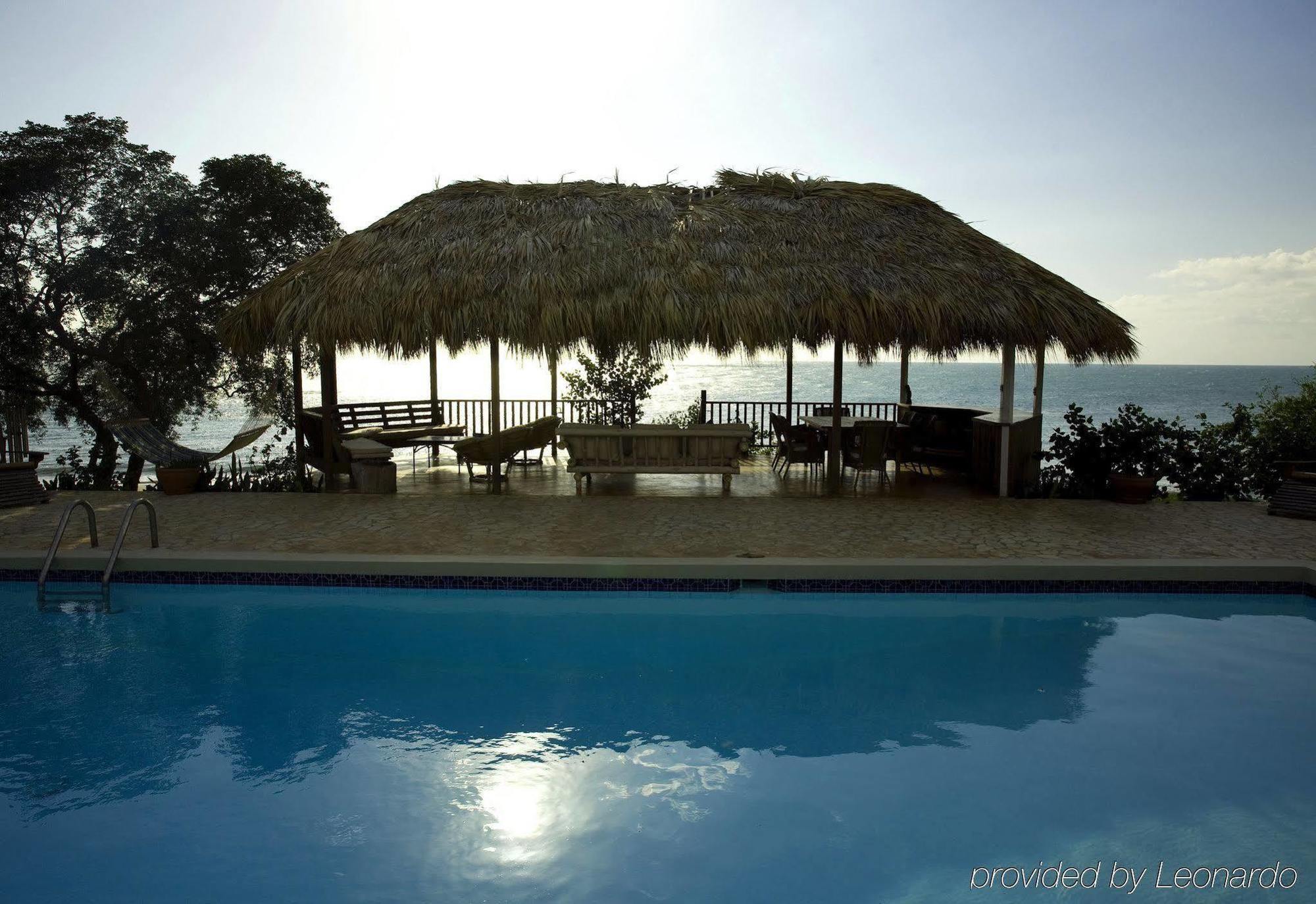 Jakes Hotel Treasure Beach Servizi foto